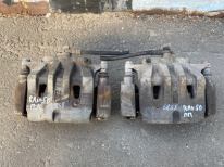 Суппорт тормозной Toyota RAV4 50 XA50 2018-2023 Перед. 