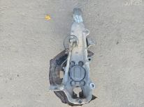 Кулак поворотный infiniti q50 v37 2013- перед. лев.