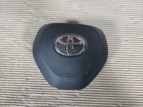 Подушка безопасности в руль toyota rav4 50 xa50 2018-  