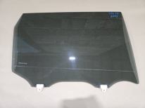 Стекло двери nissan x-trail t32 2013-2021 задн. прав.